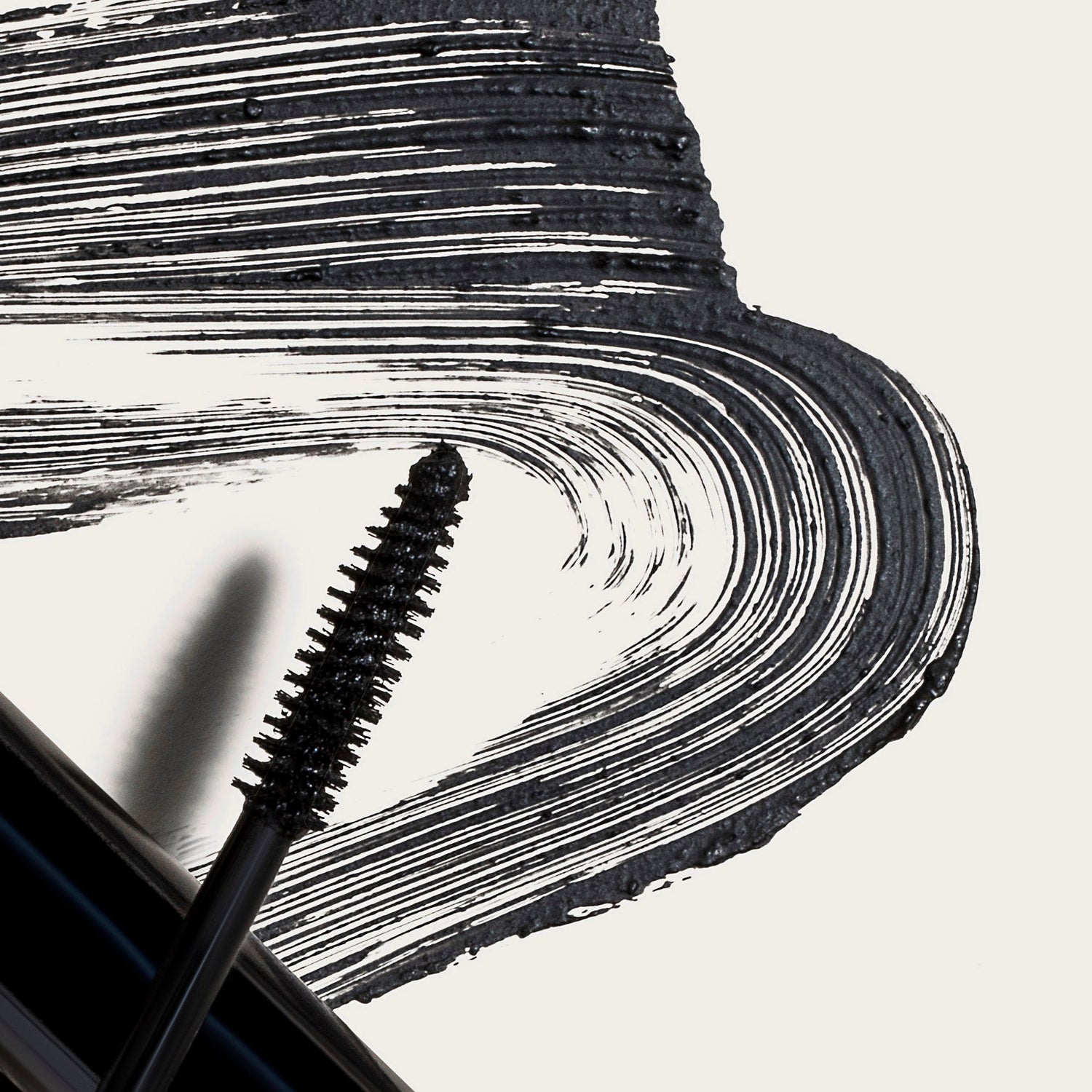 Shattered® Mascara